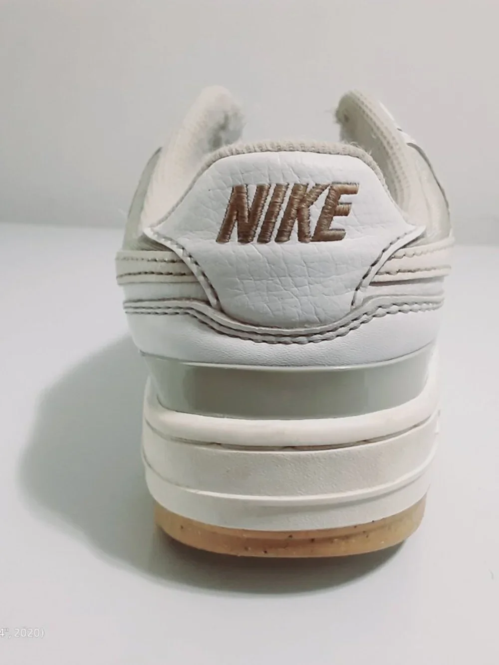 Nike Air Max presque neuves – Taille 7 - Picture 2 of 7